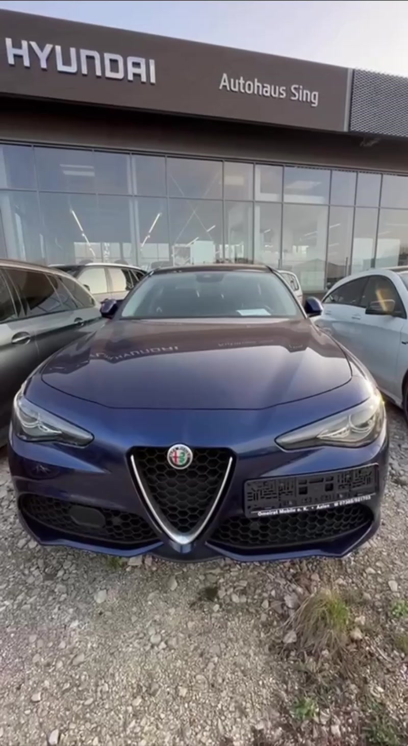 Обзор видео - Alfa Romeo Giulia