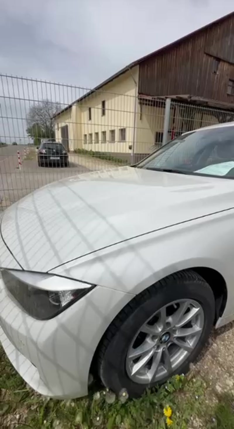 Обзор видео - BMW 320i