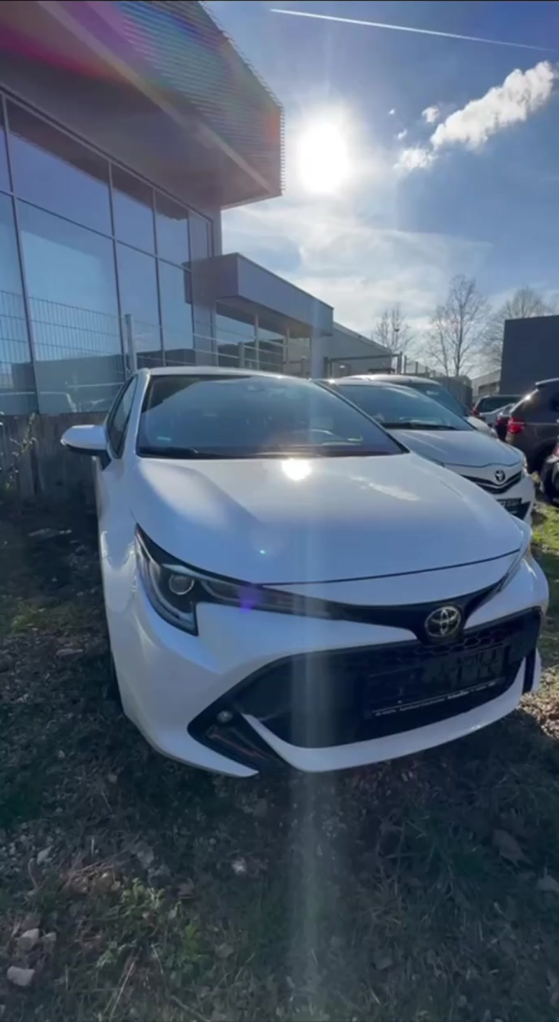 Обзор видео - Tayota Corolla